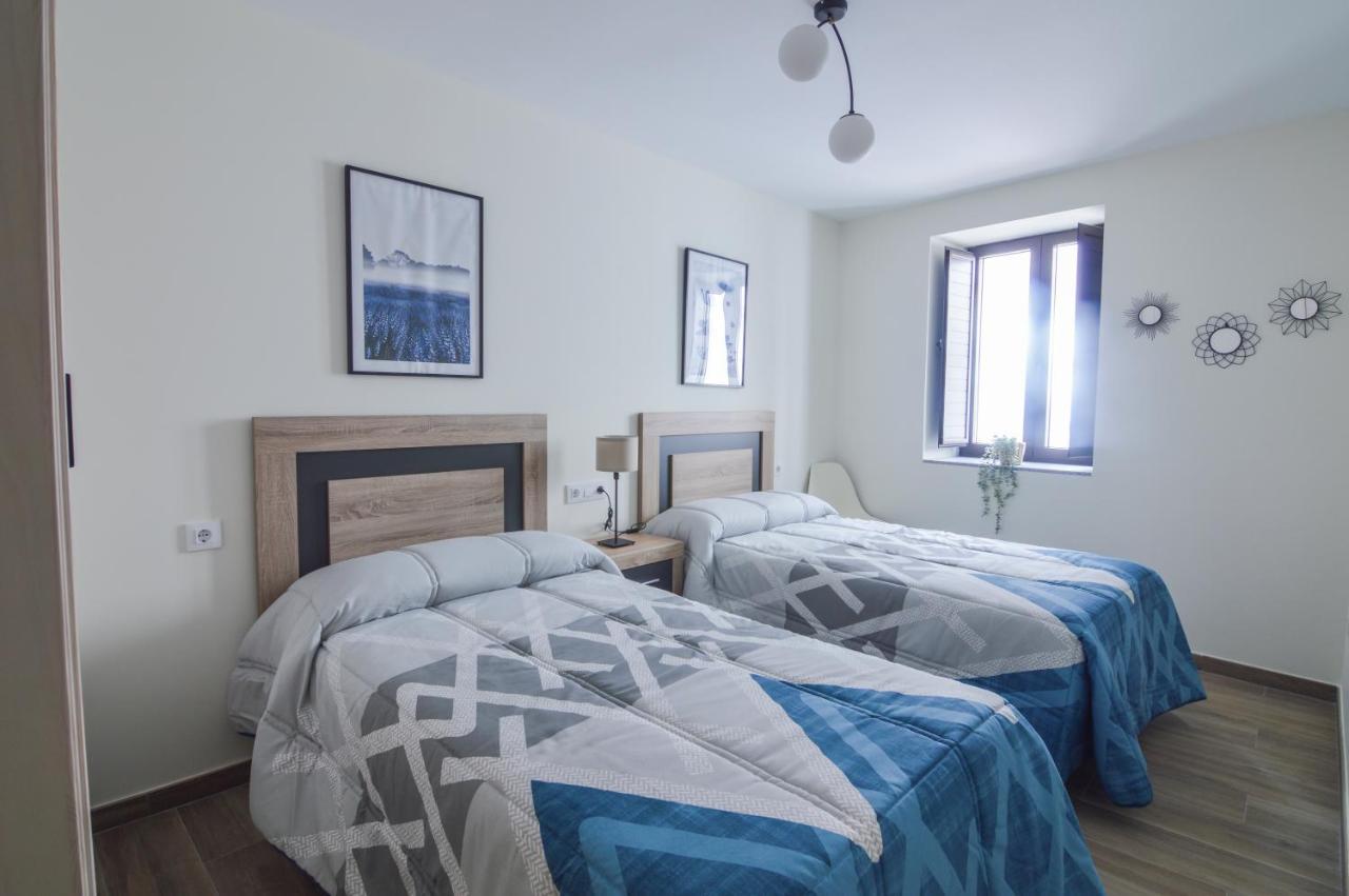 Apartamentos Turisticos Hornillo Caces Exteriör bild
